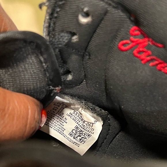 2021 Air Jordan 1 Retro High OG 'Patent Bred - Picture 3 of 6